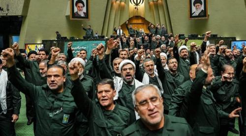 Iranul transmite un răspuns „maximalist” la planul american de pace în timp ce expiră ultimatumul lui Trump