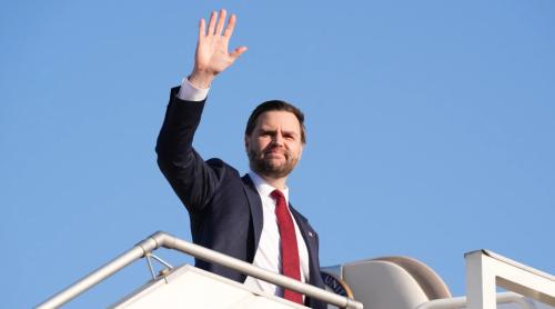 Axios: Vance va pleca marți în Pakistan pentru discuții cu Iranul. Echipa iraniană a așteptat undă verde din partea liderului suprem. Aceasta a venit luni seara