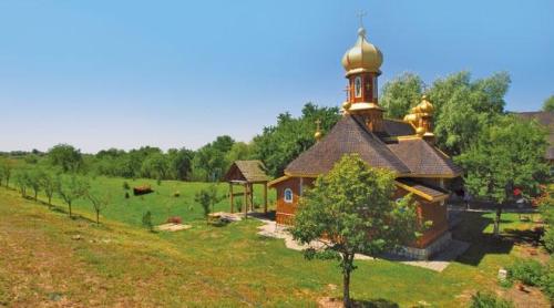 Fabuloasa Românie. Mănăstirea din inima Deltei (I)