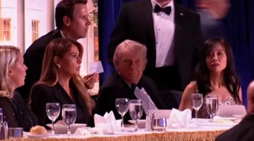 Trump a părăsit în grabă scena după ce s-au auzit focuri de armă la Cina Corespondenților de la Casa Albă