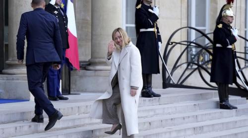 Donald Trump ia în calcul o retragere a militarilor americani din Italia și Spania