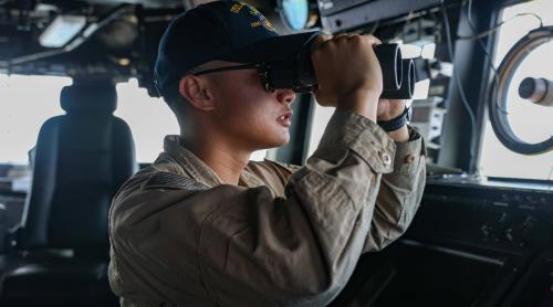 Nave militare americane au intrat în Golful Persic pentru o misiune de escortă  a navelor comerciale