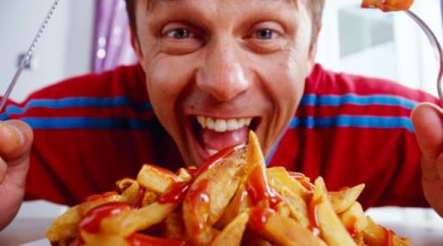 Alimentaţia bogată în grăsimi saturate "droghează" creierul