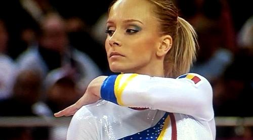 La mulți ani, Sandra Izbașa! Cea mai frumoasă gimnastă româncă din toate timpurile