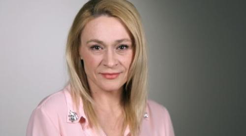 La mulți ani, Irina Movilă! Arta reprezintă pentru mine un punct de sprijin în univers
