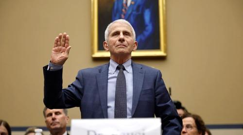 Dr Fauci estimase o rată de mortalitate pentru COVID-19 mult mai mică decât cea prezentată Congresului, arată jurnalul său secret