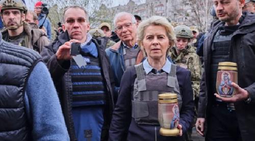 Vestă antiglonț și mașini blindate: Ursula von der Leyen confiscă puterea Europei, transformând-o în propriul teatru de figurație