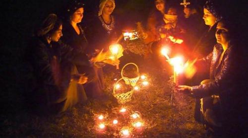 Tradiţii şi superstiţii. Cum vă puteţi descânta singuri de şarpe şi de muma-pădurii