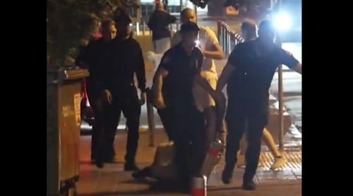 Ucraina: Televiziunea suedeză a filmat momentul în care un bărbat este reținut cu forța pentru a fi trimis pe front