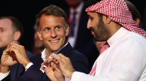 Paris: Un locotenent din Garda Regală Saudită, jefuit sub amenințarea armei: hoțul i-a furat un ceas de lux și un lanț de aur