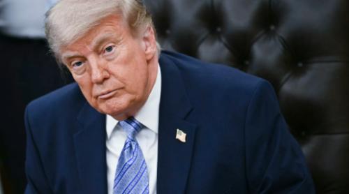 Trump: „ Muncim din greu pentru a pune capăt războiului din Ucraina”