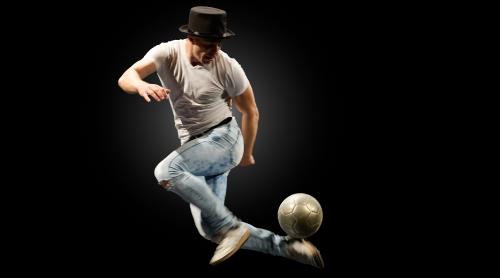 Festivalul de Teatru Stefan Iordache,editia a XVI-a . Eine kleine Nachtmusik sau singurătatea creatorului de cursă lungă 