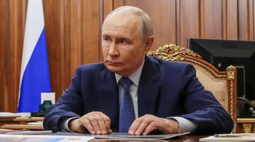 Putin laudă eforturile de pace ale SUA și neagă "războiul hibrid” împotriva Europei  într-o convorbire telefonică cu Trump