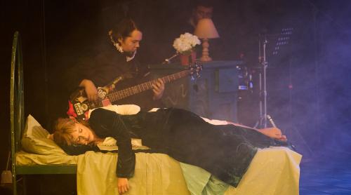 Festivalul de Teatru Ștefan Iordache. ”Ofelia. Afterlife” sau când muzica dă tonul și teatrul face jocul 