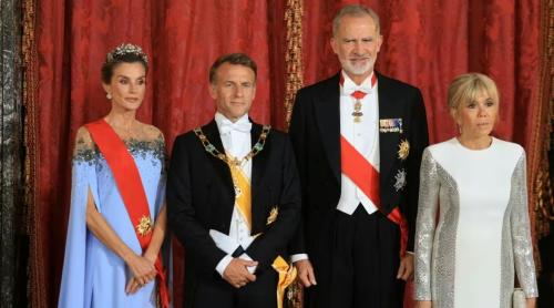 „Este o bătălie europeană”: Macron dă vina pe rețelele sociale și IA pentru ascensiunea extremismului în Europa și cere preluarea controlului lor