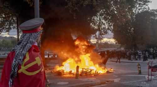 Haos în Franța: Cum au preluat grupurile comuniste, sindicatele și activiștii globali protestele studențești