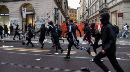 Val de violențe și în nordul Italiei: Milano, Bologna și Torino, zguduite de proteste, haos și jafuri