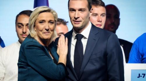 Jordan Bardella a fost reales președinte al partidului de extremă dreapta „Rassemblement National” pe fondul protestelor