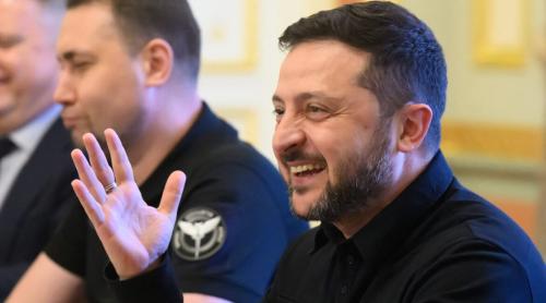 „În martie 2022, Zelenski acceptase condițiile Rusiei. Dar i i-a plăcut atât de mult să fie erou încât a ales aplauzele în locul vieților ucrainenilor”, spune fostul deputat ucrainean Vadim Novinski
