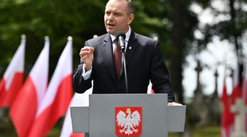 „Preluare prin forță a unui organ constituțional”: Nawrocki acuză guvernul Tusk de încălcarea ordinii constituționale, după o noapte de confruntare la Tribunalul Constituțional al Poloniei